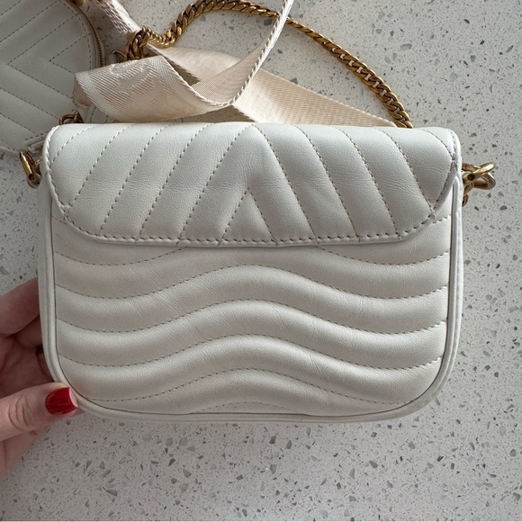 Louis Vuitton White Quilted Bag with Gold Accents - Picture 2 of 15